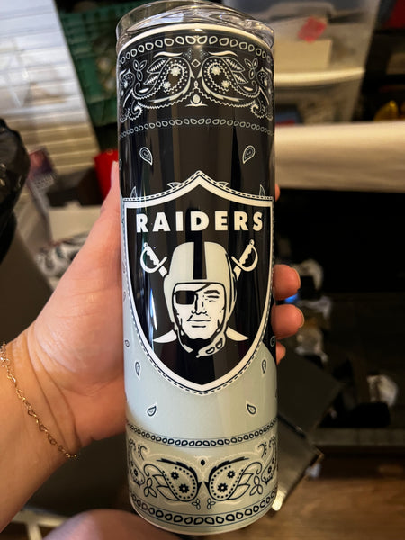 Raiders glitter 20 oz tumbler